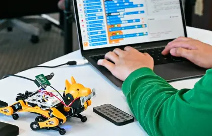 How Coding Robots Introduce Programming Concepts